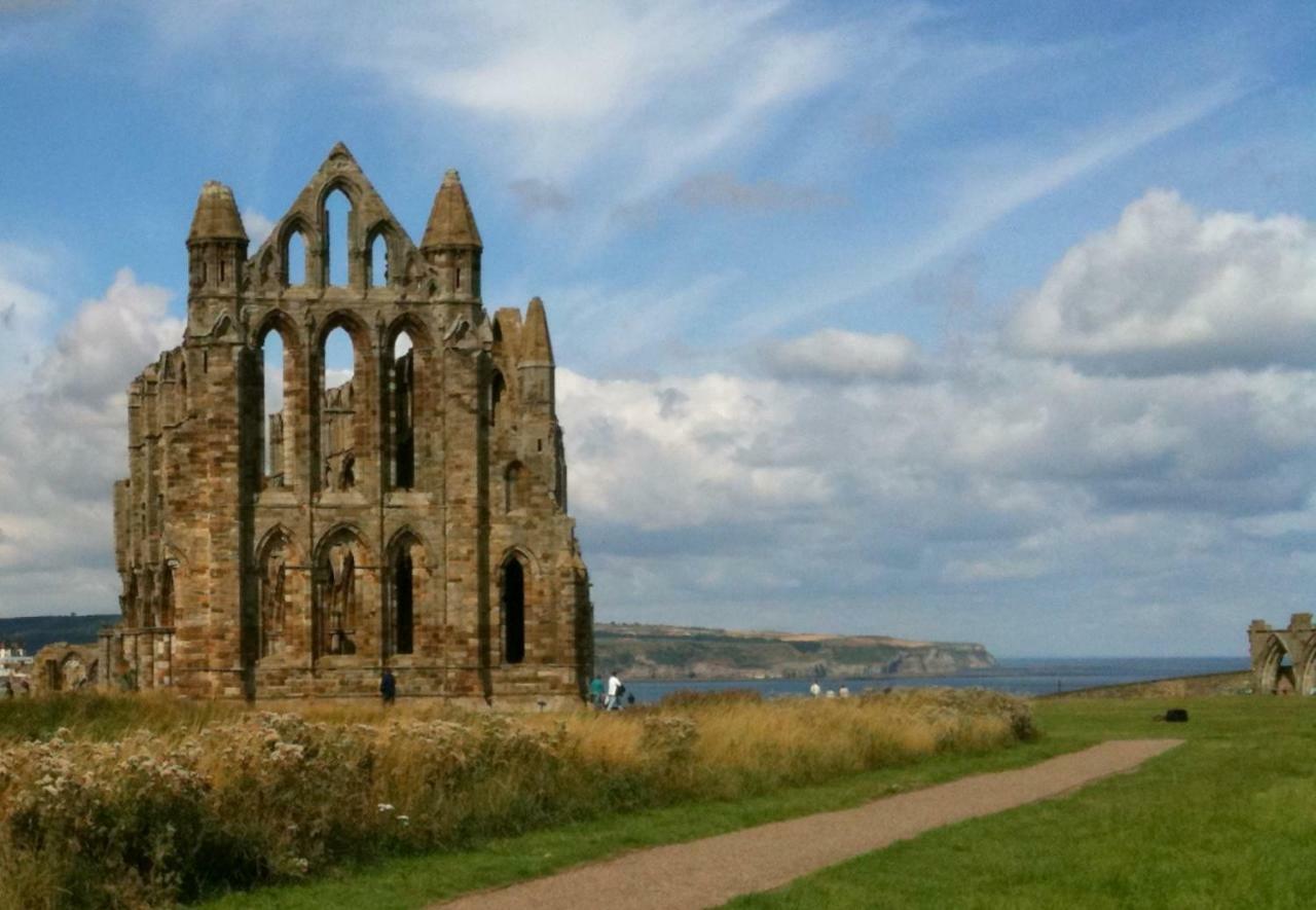 See Glympse Whitby Esterno foto