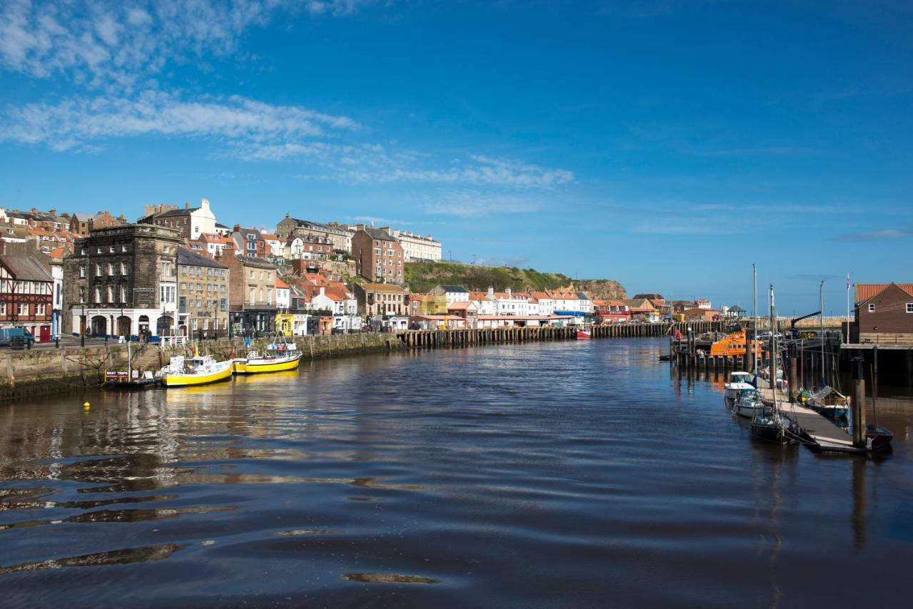 See Glympse Whitby Esterno foto