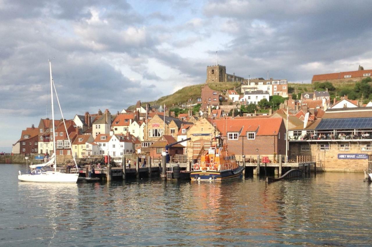 See Glympse Whitby Esterno foto